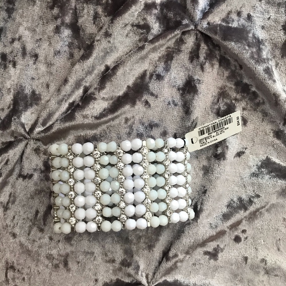 NWT Macy’s Bracelet